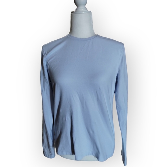 Old Navy Tops - OLD NAVY perfect fit/ STRETCH Top